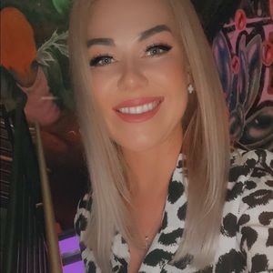 Meet your Posher, Valeriia